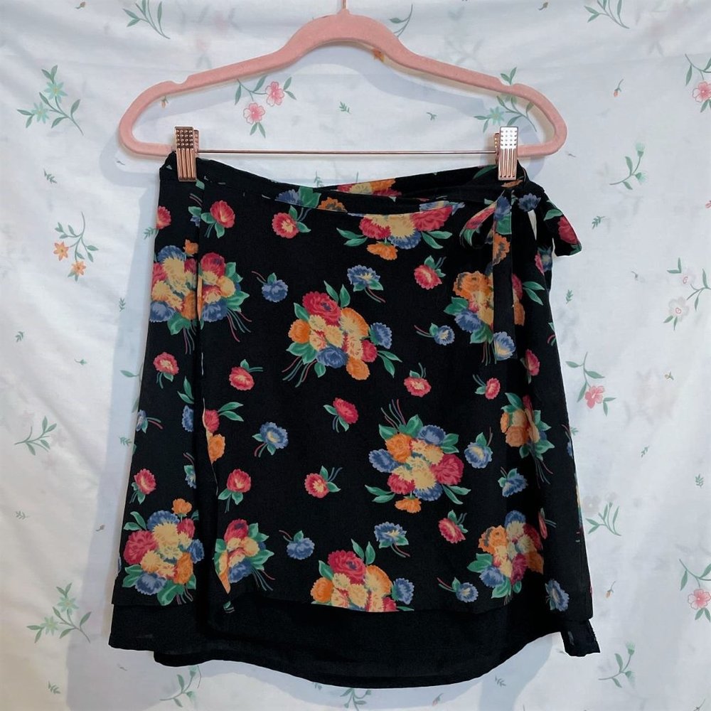 Vintage 90s Banana Republic Floral Print Wrap Skirt Size 8